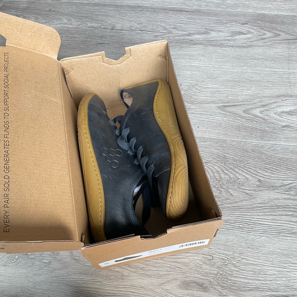 Addis L Navy Leather 6 - Picture 3 of 4